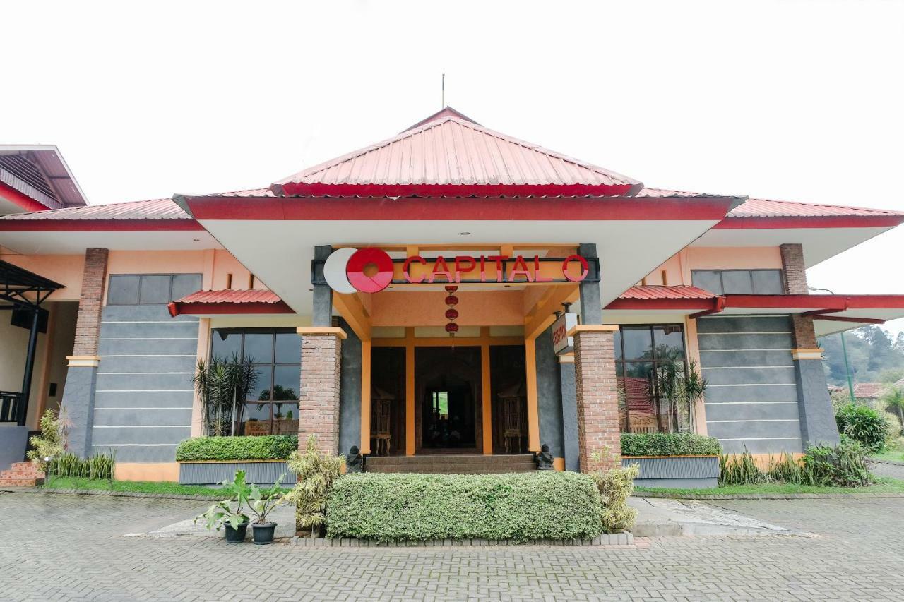 Capital O 892 Grand Pujon View Hotel And Resort Batu  Extérieur photo