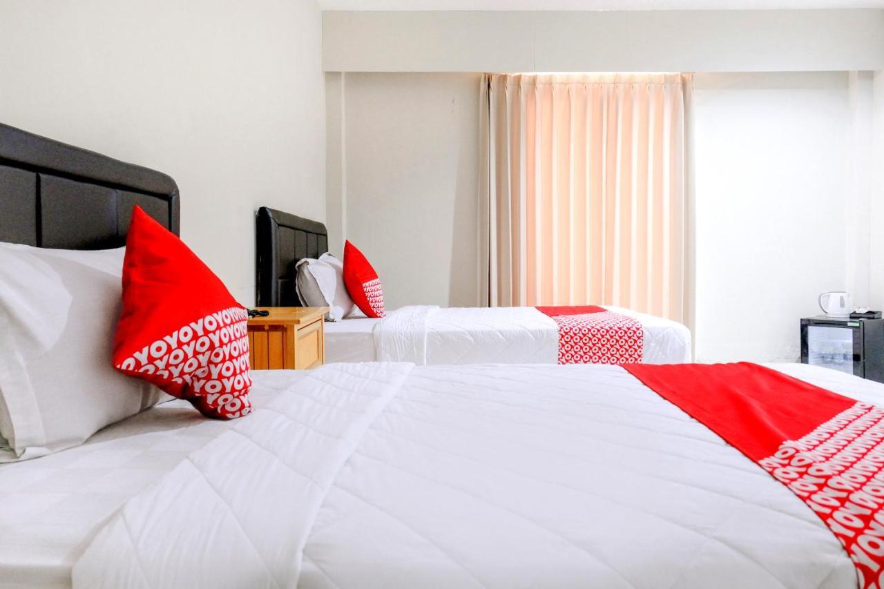 Capital O 892 Grand Pujon View Hotel And Resort Batu  Extérieur photo