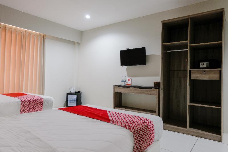 Capital O 892 Grand Pujon View Hotel And Resort Batu  Extérieur photo